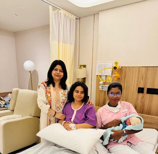 Dr. Bhavya Rathore clinic — patient care moment 4