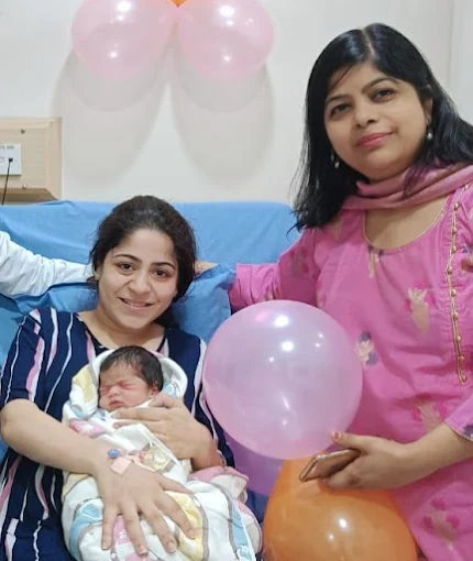 Dr. Bhavya Rathore clinic — patient care moment 52