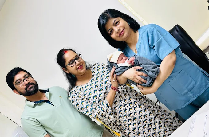 Dr. Bhavya Rathore clinic — patient care moment 64